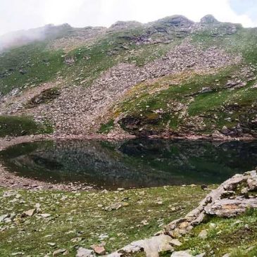 Bhrigu Lake Trek Camping